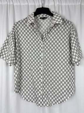 Blue Blush Gray White Checkered SS Relaxed Button Down Top Women’s M Skater